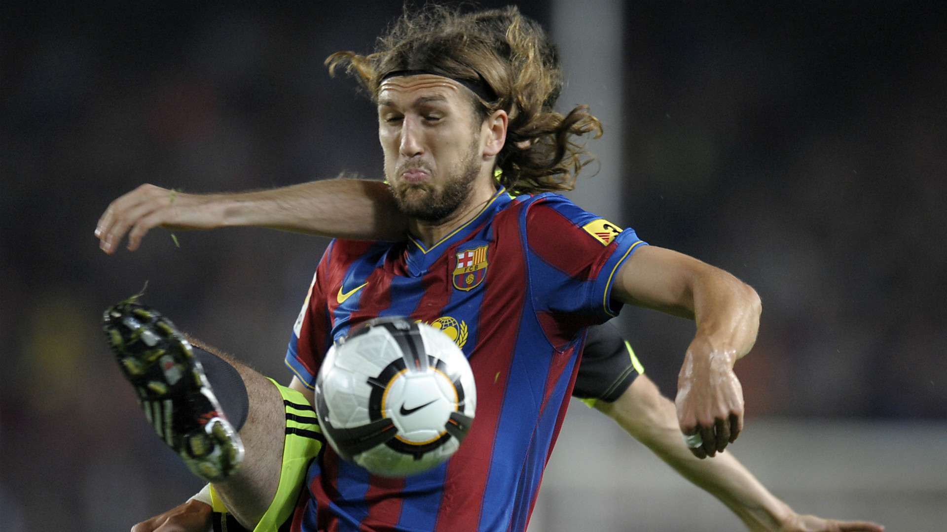 如潮水般涌 如潮水般涌